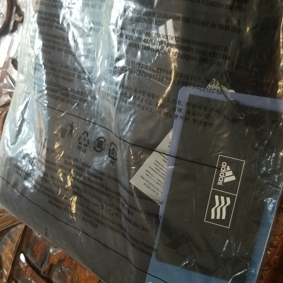 ADIDAS Golf 3 Stripe Street Short Pro Dry 42" NWT - Picture 7 of 7